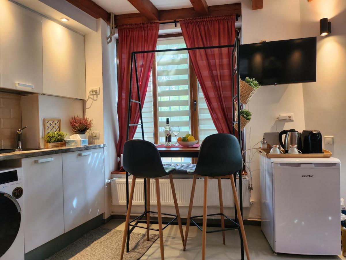The-Point Lovely Studio In Center Of بوخارست الغرفة الصورة
