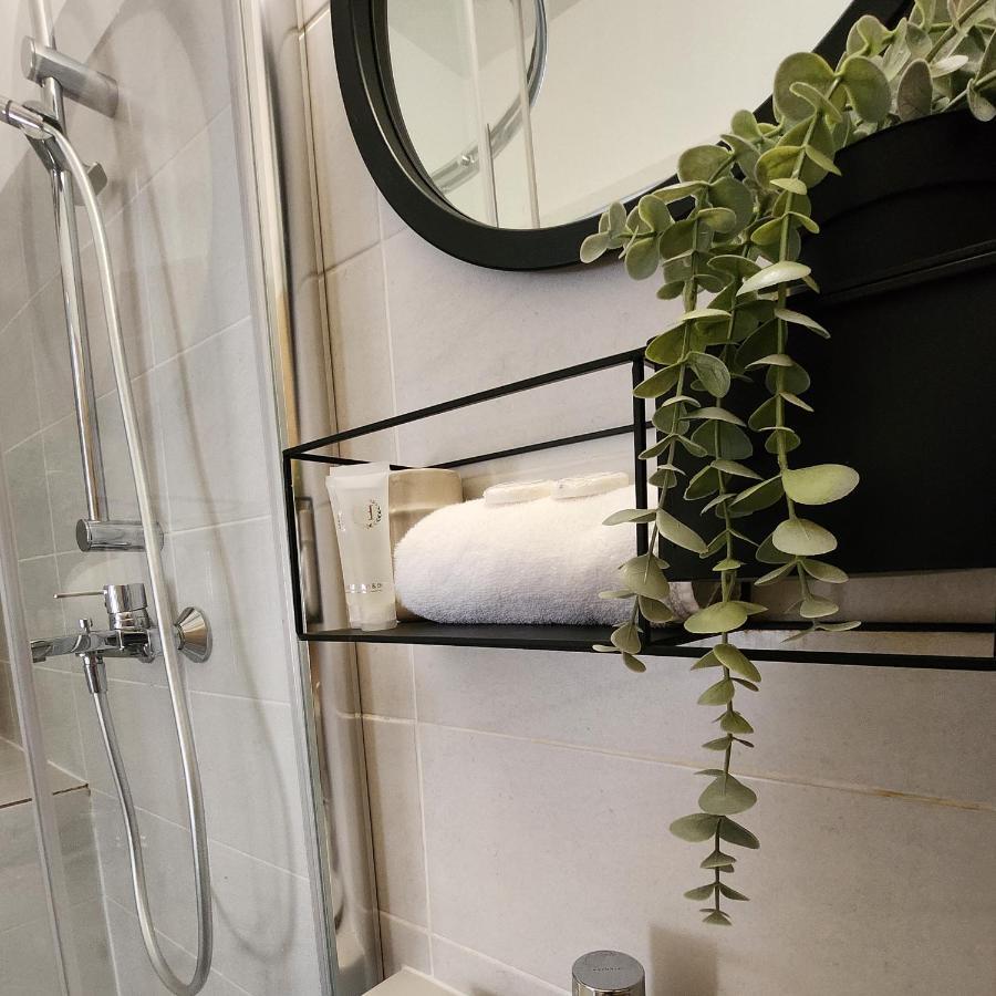 The-Point Lovely Studio In Center Of بوخارست المظهر الخارجي الصورة